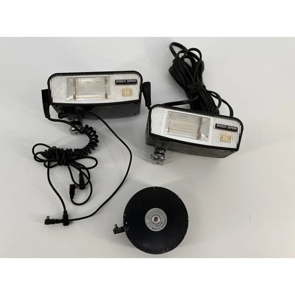 Vintage Spiralite Supreme Camera Flash Units Lot Of 2 Working